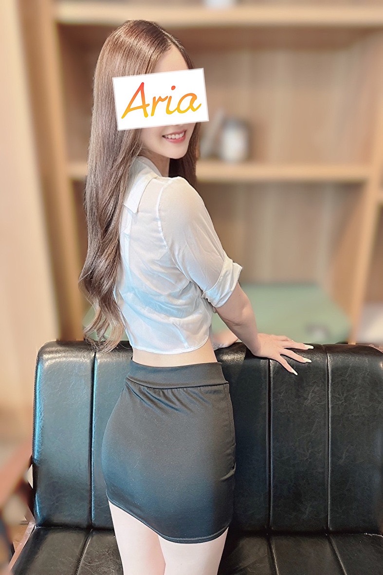 Aria (アリア) はな (22)