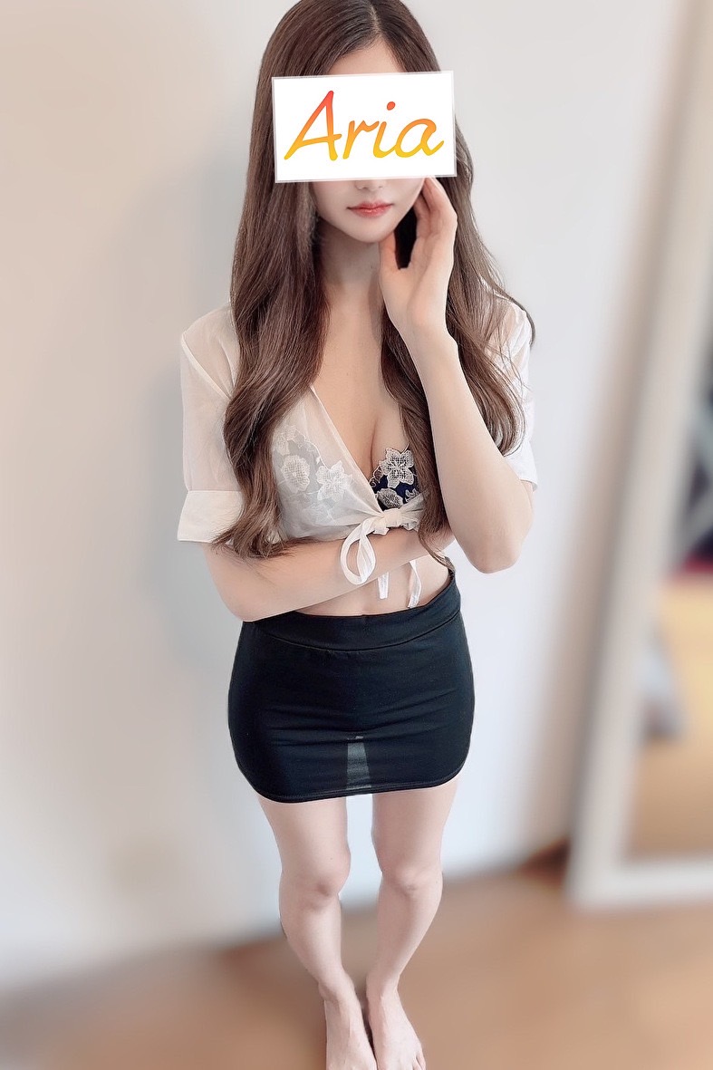 Aria (アリア) はな (22)