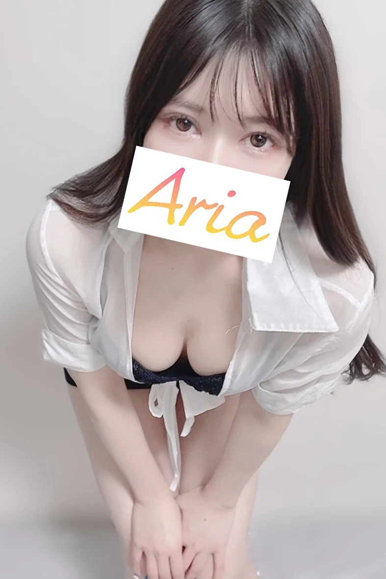 Aria (アリア) るな(23)