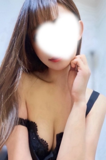咲間 うらん (24)